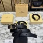 Men’s luxury black leather belt with C buckle