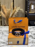Louis_vuitton crystal lv buckle leather belt with box and dust bag including carry bag - Image 2