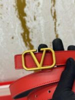 Valentino Garavani V-Shaped Premium Belt with Box, Dust Bag & Carry Bag – Luxury Designer Style Belt for Men - Image 4