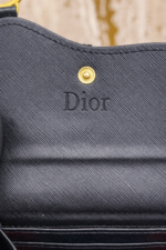 compact saddle flap wallet for men and women