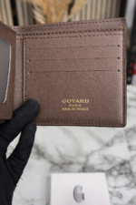coffee brown bi fold wallet interior