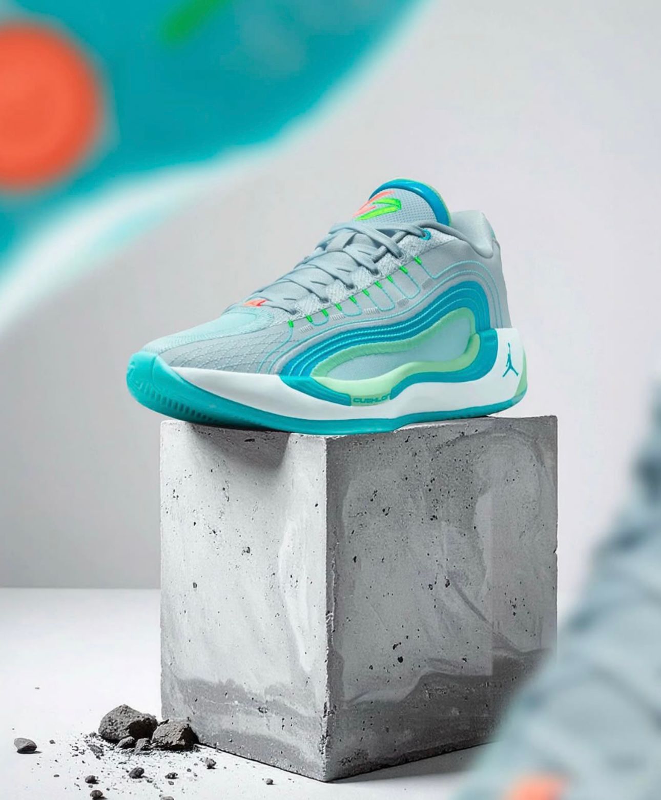 Nike Air Luka Jordan Luka 4 laser blue front view Nike Air Jordan Luka 4 Laser Blue worn on indoor basketball court