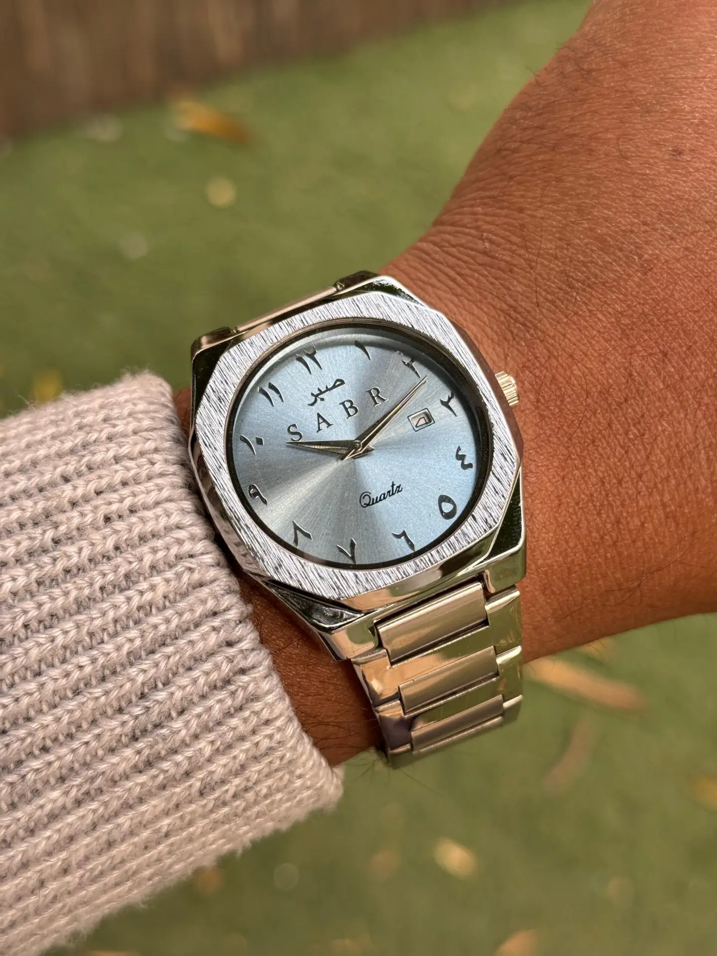 SABR Men Quartz Watch Front View SABR Men Quartz Watch with stainless steel strap and premium dial