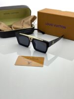 Lightweight black eyeglass frame for daily wear