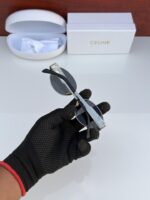 Classic Black Gradient Sunglasses – Stylish UV Protection Eyewear - Image 5