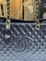 Chanel Quilted CC Chain Tote Bag (Black) – Premium Designer Shoulder Tote with Dust Bag - Image 2