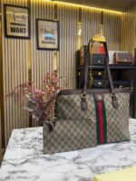 Gucci GG Supreme Bag with Matching Wallet Brown – Luxury Designer Handbag with Dust Bag - Image 5