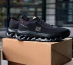 Breathable black running shoes cloud style sole