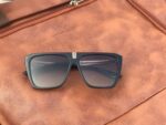 Lightweight black gradient lens sunglasses everyday wear