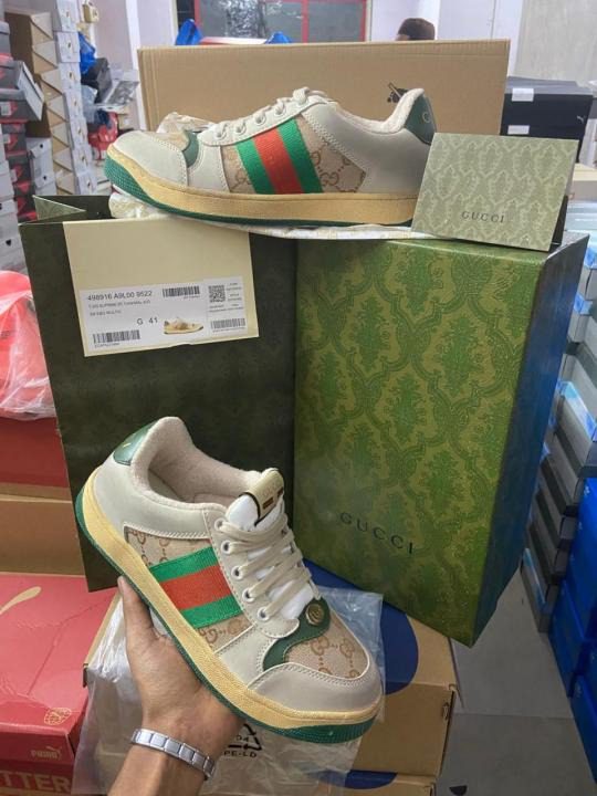 Gucci Screener dirty sneaker vintage style sneakers