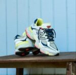 New Balance 9060 Ice Blue Vintage Indigo retro running sneakers