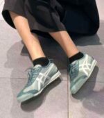 Onitsuka Tiger Mexico 66 SD leather retro style shoes