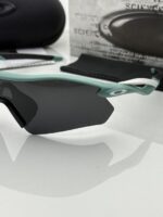 Polarized lens sunglasses blue black color