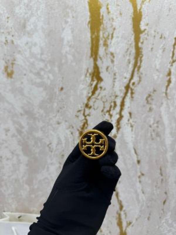 Tory Burch T19 Black Belt with Dust Bag