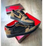 Stylish velvet brown low top lifestyle sneakers