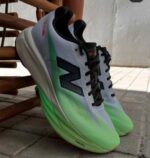 Responsive foam midsole running sneakers design