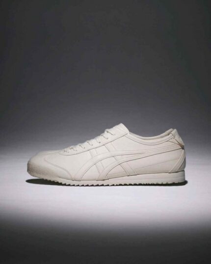 Classic retro low top sneakers white slim sole