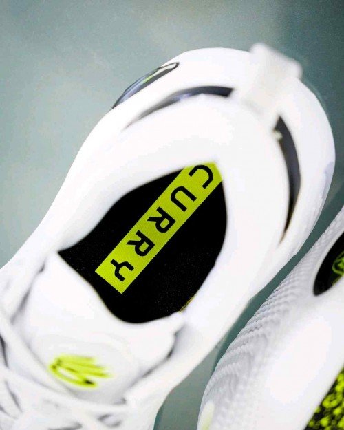 Under Armour Curry 12 Gravity - Image 4