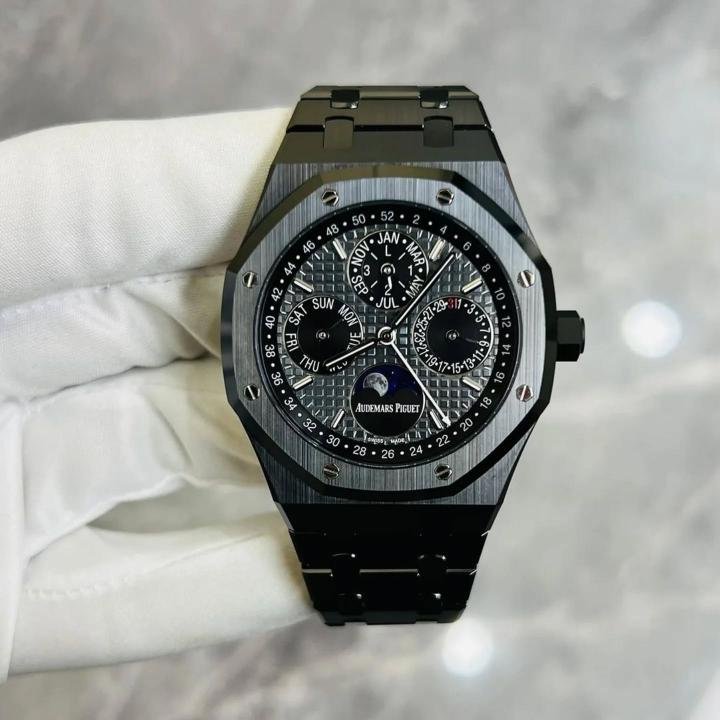 Audemars Piguet Audemars Piguer Royal Oak Calendar Automatic | Premium Watch - Image 3