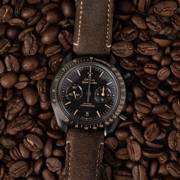 Omega Speedmaster Dark Side Of The Moon - Image 3