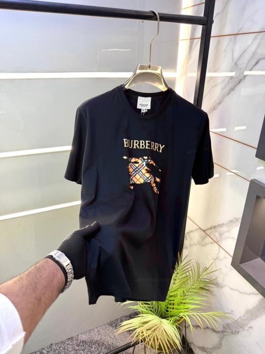 Buy Burberry Oversized Premium Black Round Neck Drop Shoulder T-shirt With Brand Carry Bag F3775-bl Online in India - Bootery - Image 3