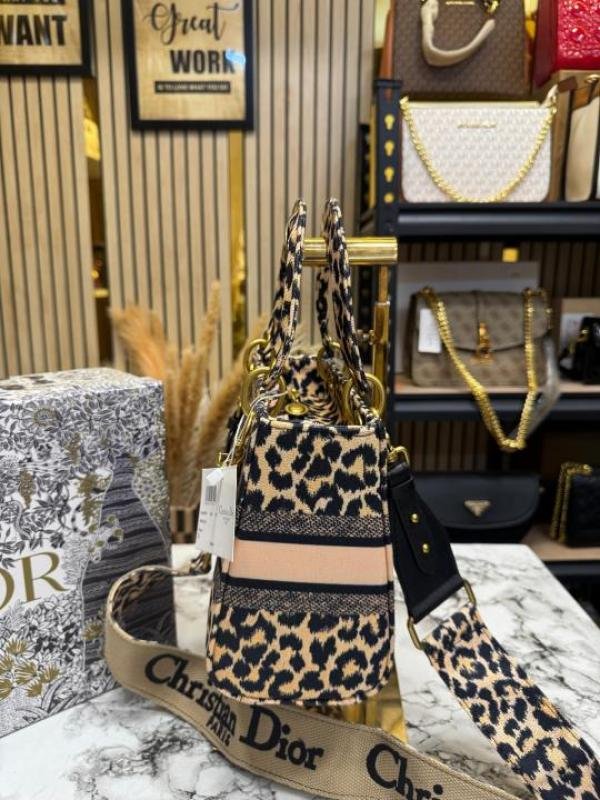 Dior Christian Lady Leopard Canvas Premium Quality (0889) | Premium Accessories - Image 3
