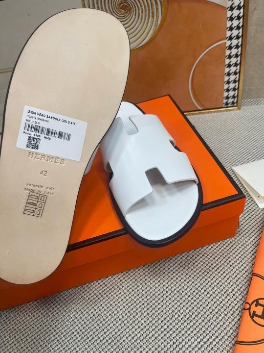 Hermes Izmir Italian Calf Leather Premium Sandal SlideWhite Shoes Price in India - Buy at Bootery - Image 9