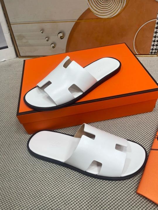 Hermes Izmir Italian Calf Leather Premium Sandal SlideWhite Shoes Price in India - Buy at Bootery - Image 4