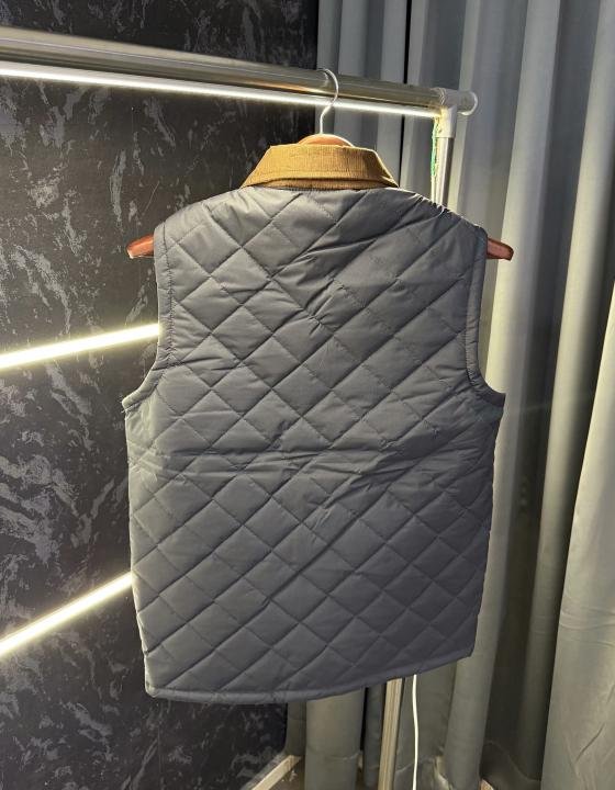 Burberry Reversible Sleeveless Puffer Jacket Price in India - Style 2 - Buy at Bootery - Image 4