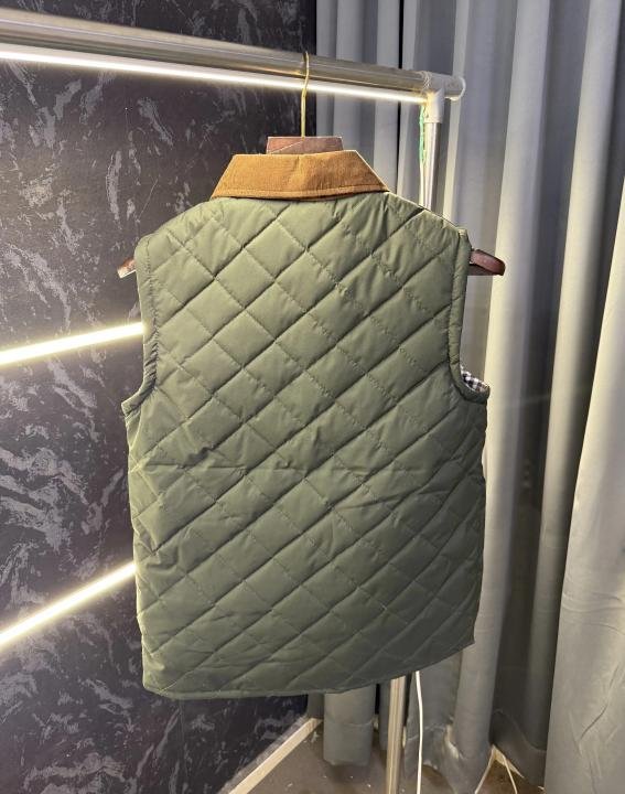 Buy Burberry Reversible Sleeveless Puffer Jacket Online in India - Style 3 - Bootery - Image 5