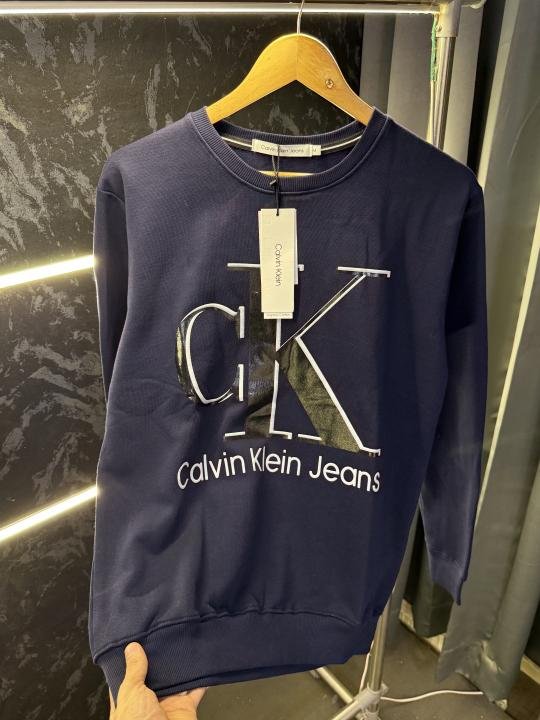 Calvin Klein Premium Sweatshirt Store Article - Image 4