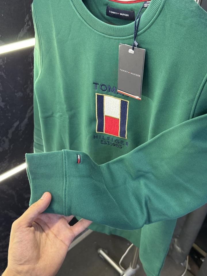 Tommy Hilfiger Sweatshirt Price in India - Style 1 - Buy at Bootery - Image 3