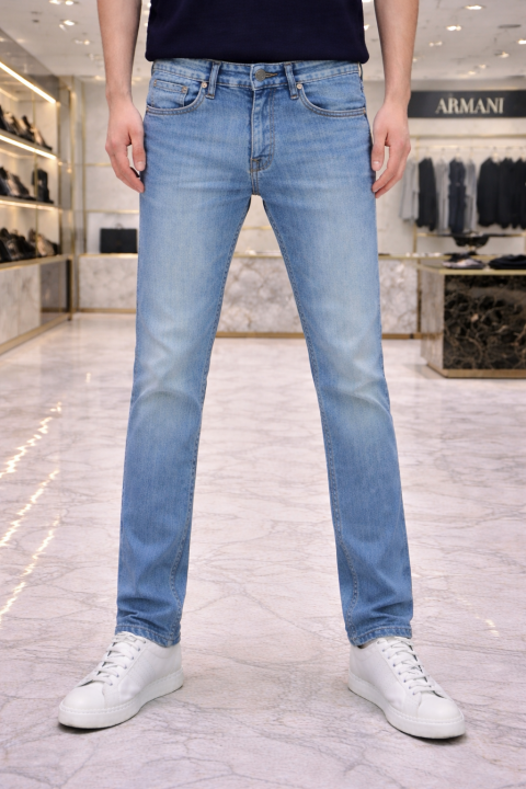 Armani Exchange Imported Sky Super Premium Denim Jeans With Brand Box Packing And Carry Bag F3472-sk - Best Price Online - Bootery - Image 8