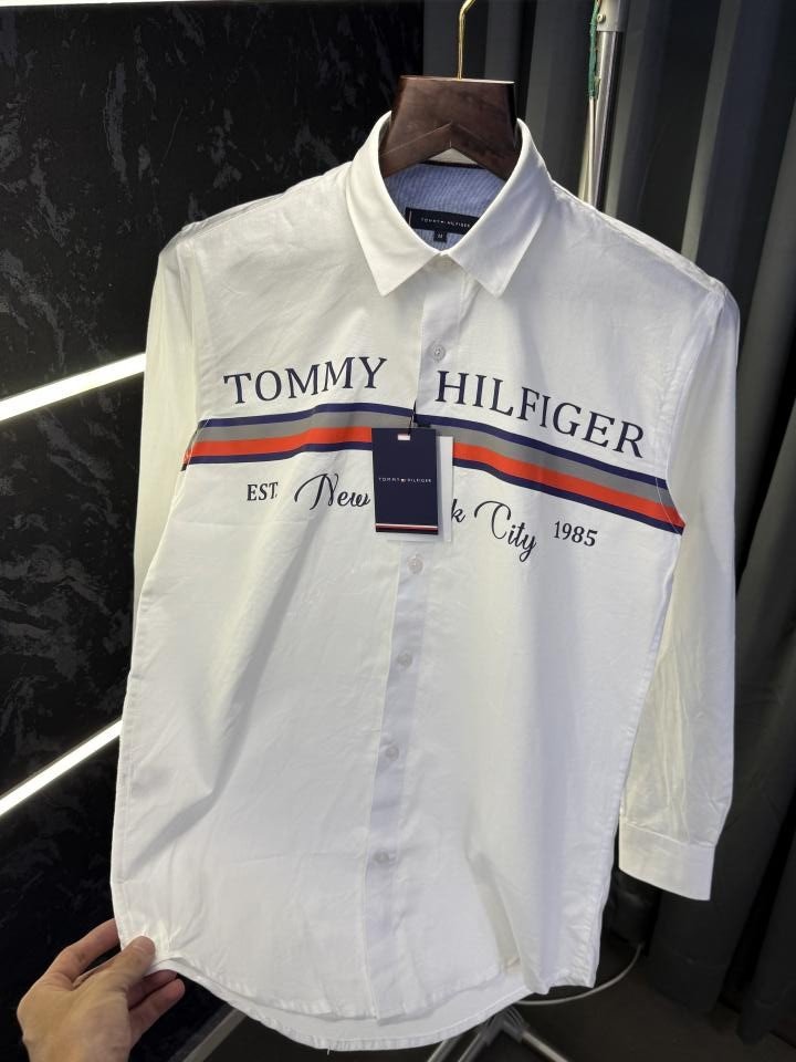Tommy Hilfiger Premium Shirt With Tommy Bag - Best Price Online - Style 1 - Bootery - Image 3