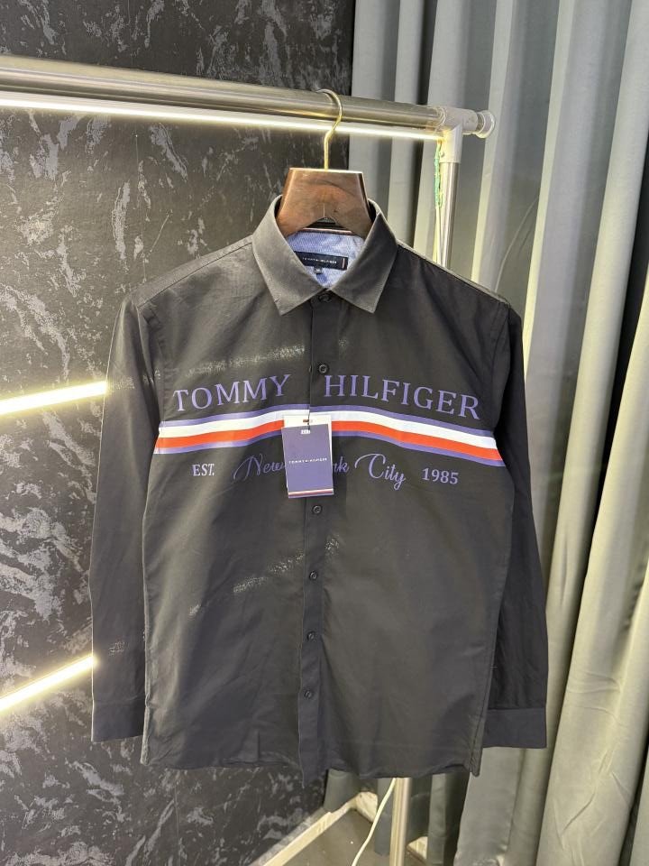Buy Tommy Hilfiger Premium Shirt With Tommy Bag Online in India - Style 2 - Bootery - Image 5