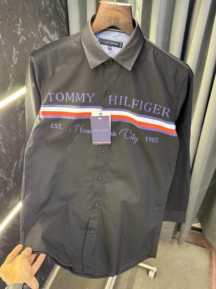 Buy Tommy Hilfiger Premium Shirt With Tommy Bag Online in India - Style 2 - Bootery - Image 4
