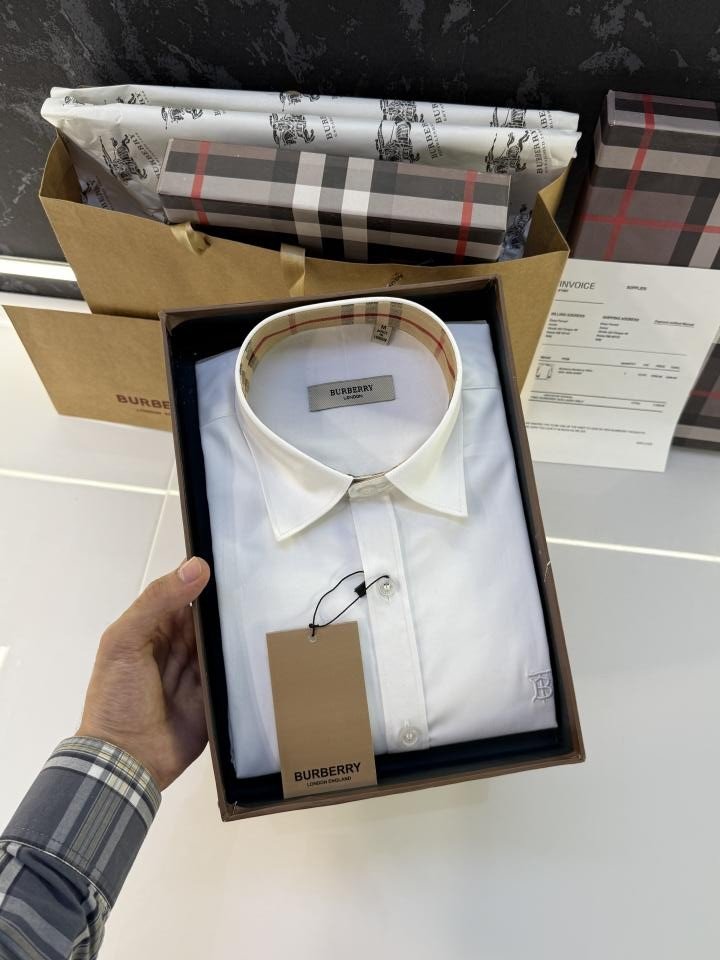 Burberry Current Store Article Shirt With Original Packing - Price in India - Buy at Bootery - Image 4