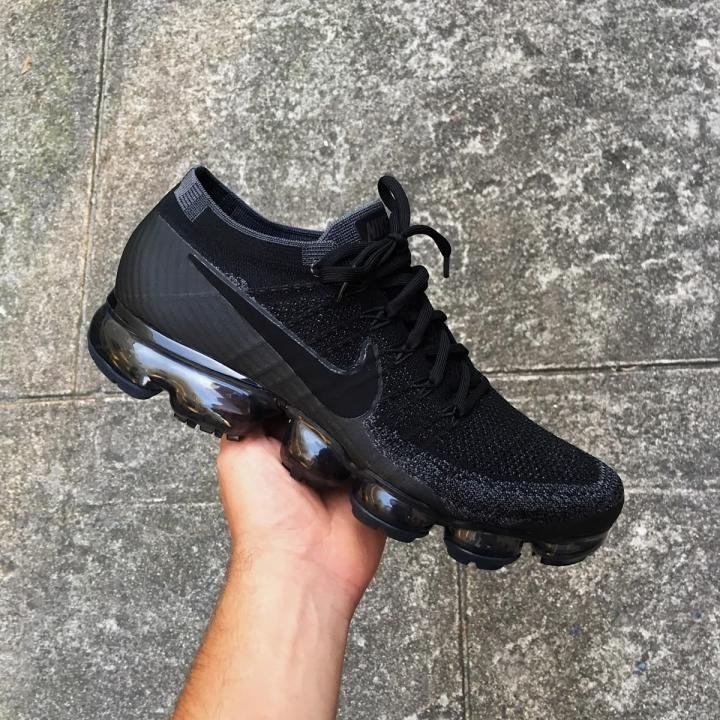 Buy Nike Air VaporMax Flyknit Black Shoes Online in India - Bootery - Image 7