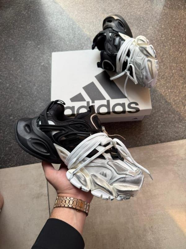 Adidas XLG Runner Deluxe in White Black - Image 6