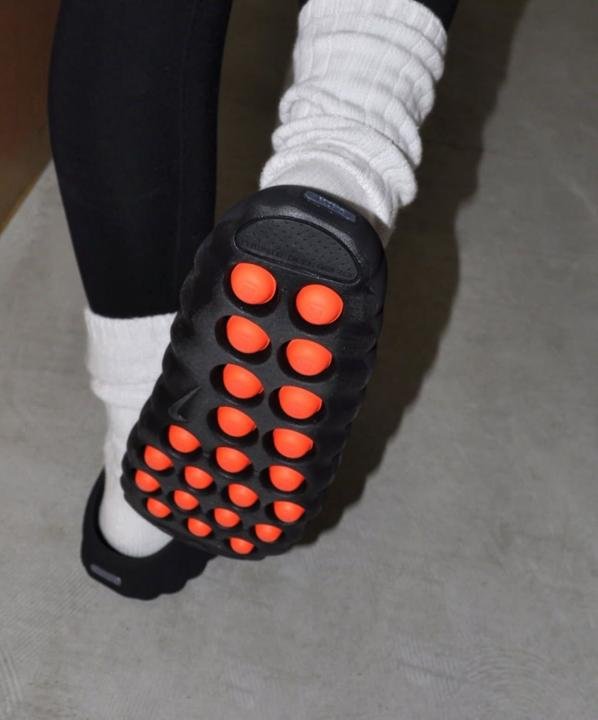 Nike Mind 001 Mules In black Shoes - Best Price Online - Bootery - Image 4