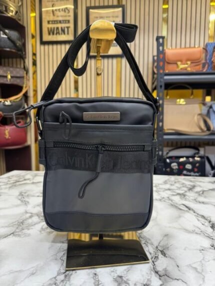 Calvin Klein Jeans Compact Utility Crossbody Bag Price in India - Style 2 - Buy at Bootery
