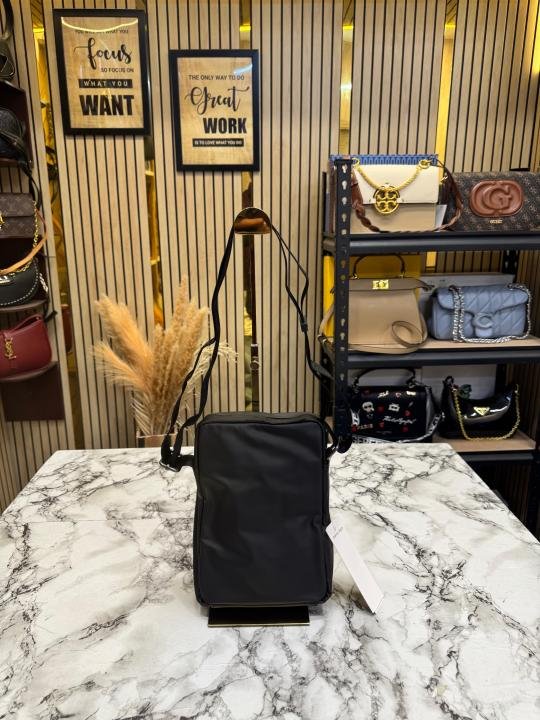 Calvin Klein Urban Core Crossbody Side Bag - Image 3