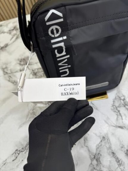Calvin Klein Urban Edge Crossbody Side Bag Price in India - Style 2 - Buy at Bootery - Image 2