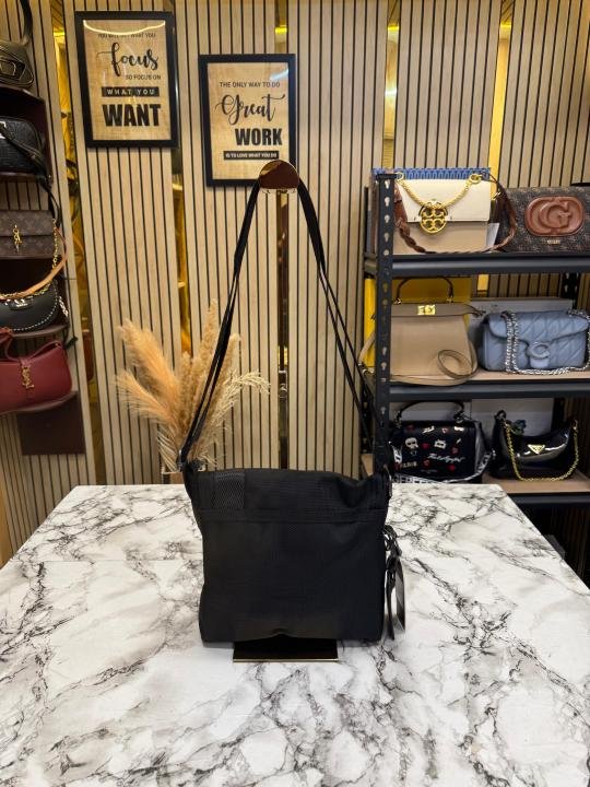 Tumi Alpha Hudson Voyager Crossbody Side Bag Black - Image 3