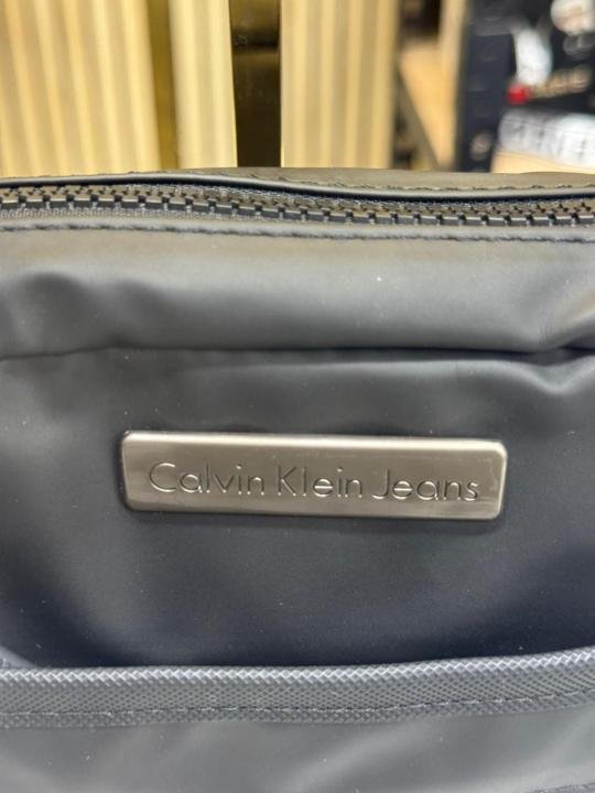 Calvin Klein Jeans Compact Utility Crossbody Bag - Image 3