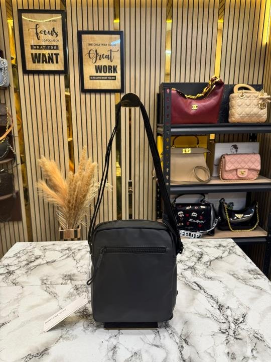 Calvin Klein Jeans Compact Utility Crossbody Bag - Image 3