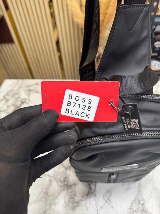 Hugo Boss Zip Tonal Design Sling Bag - Image 3