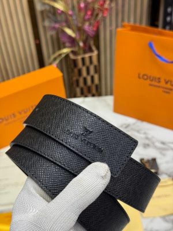 Louis Vuitton Loui vuitton belt combo premium quality with og box and carry bag (lv-4) | Premium Accessories - Image 7