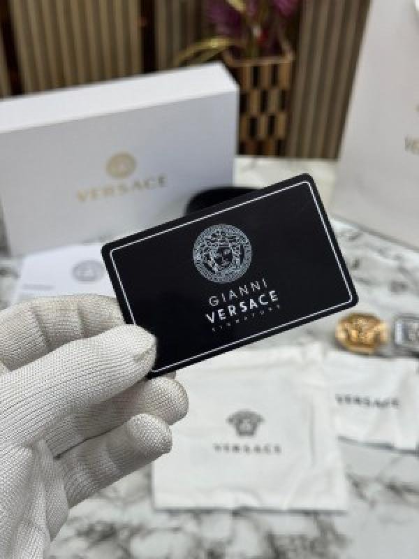 Versace BELT COMBO PREMIUM QUALITY WITH OG BOX DUST BAG CARRY BAG VE NO 3 | Premium Accessories - Image 3