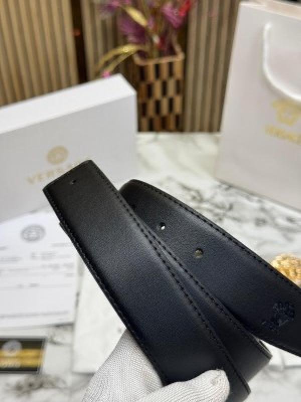 Versace BELT COMBO PREMIUM QUALITY WITH OG BOX DUST BAG CARRY BAG VE NO 2 | Premium Accessories - Image 7